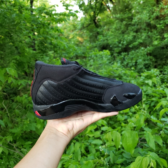 Jordan 14 ferraris - Picture 2 of 5